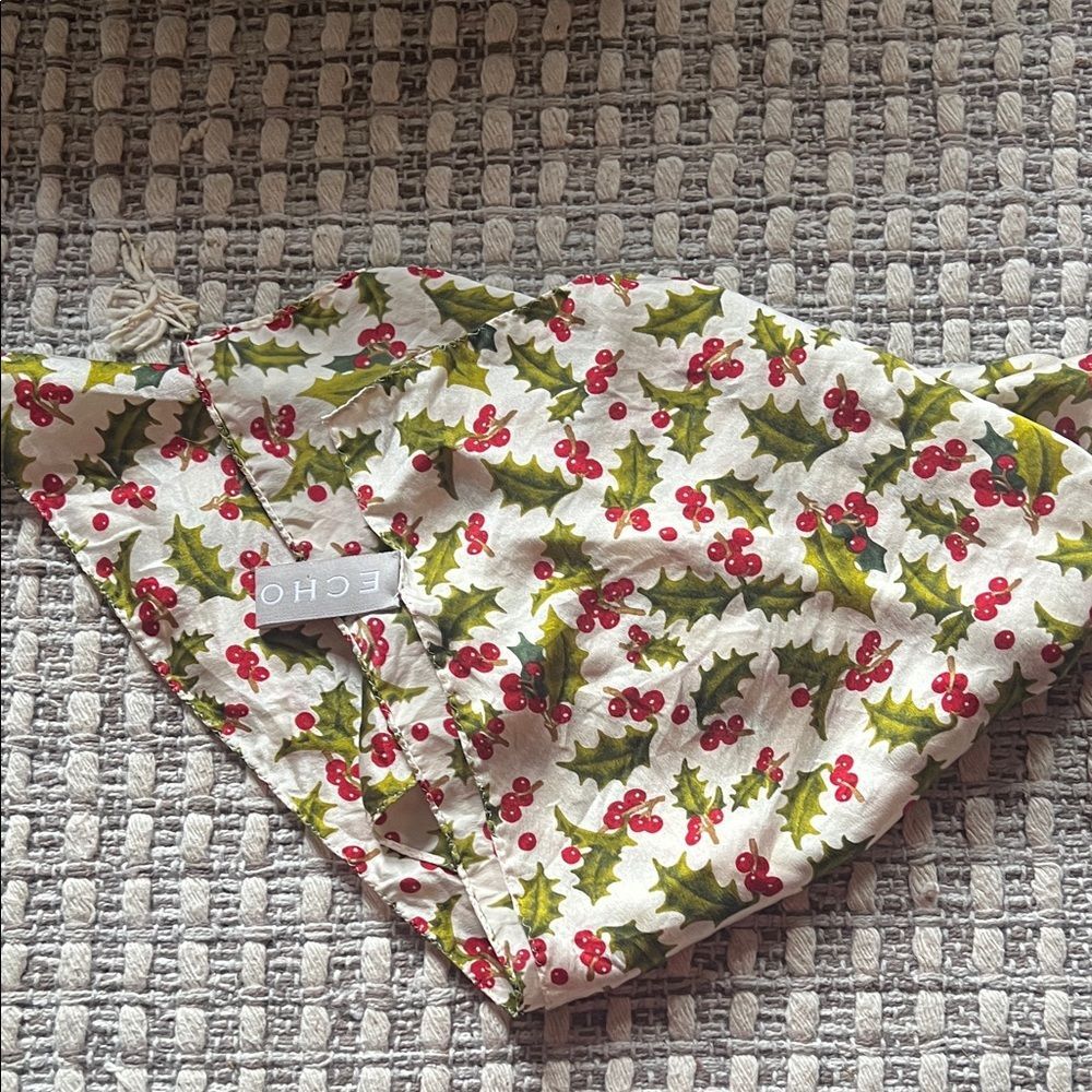 Echo Festive Holly and Berry Scarf